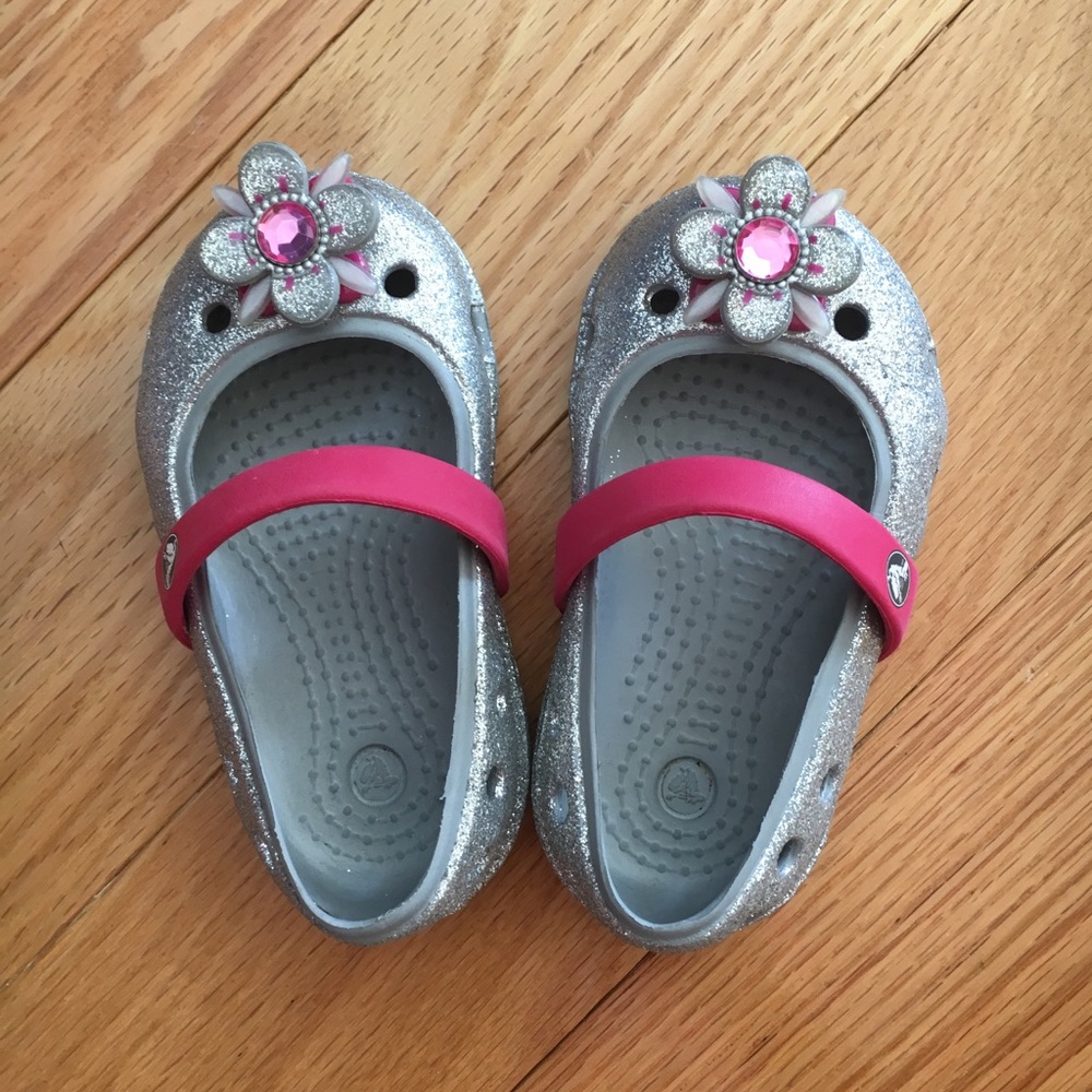Walker size 4 Crocs